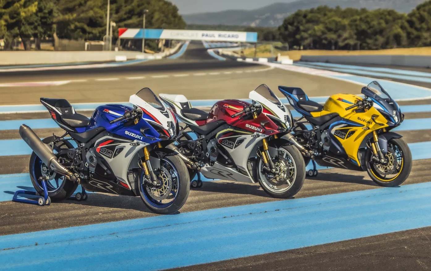 Suzuki Hadirkan GSX-R1000 Edisi 4 Dekade Bernuansa Balap